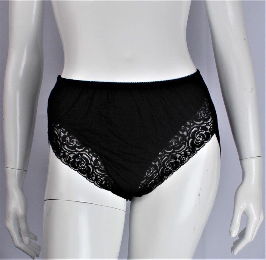 Bamboo cotton lace knickers black Style:AL/BAM/15/BLK image 0